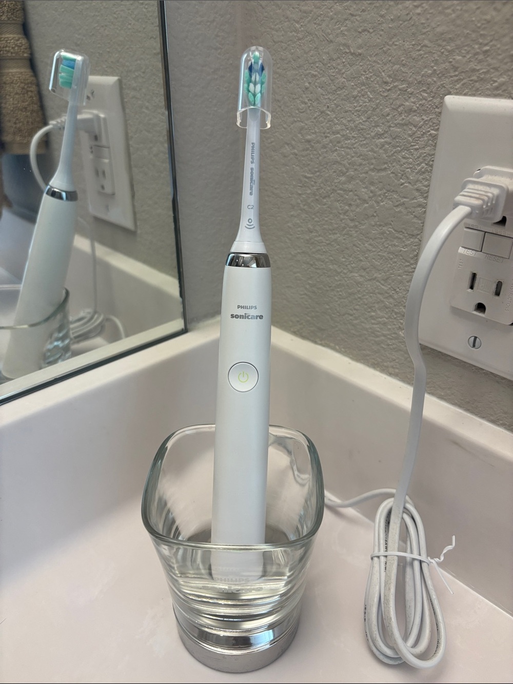 Philips Sonicare DiamondClean electric toothbrush